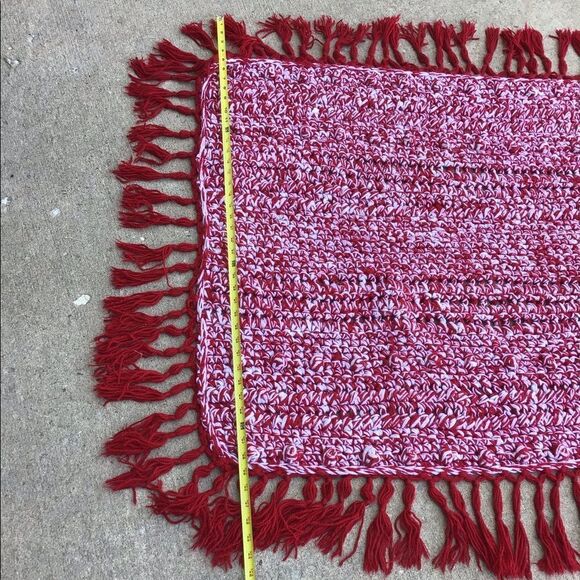 Crochet Fringe Blanket Throw 44” X 62” Good Condition - Picture 3 of 4